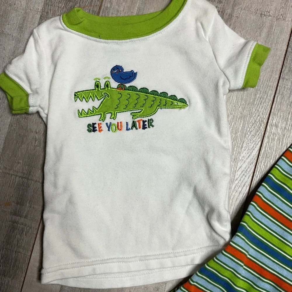 Faded Glory Boys Organic Cotton Alligator Pajama Set White Green Striped 6-9M